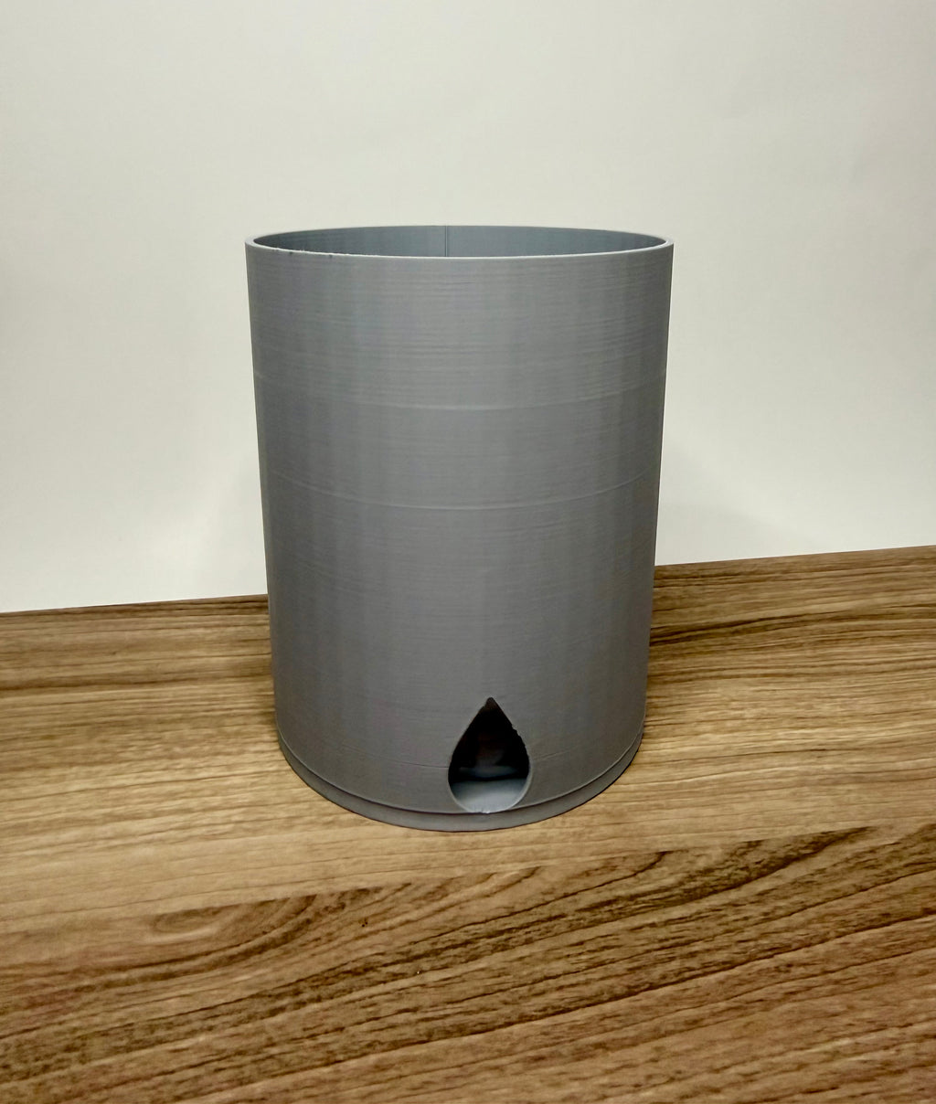 Pot auto-arrosant avec niveau d'eau
